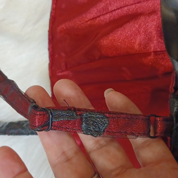 DOLLSKILL SUGAR THRILLS 1X BURGUNDY/ BLACK FLOWER APPLIQUES OVERLAY FULLY LINED - Picture 10 of 15